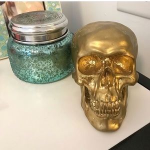 Gold accent skull